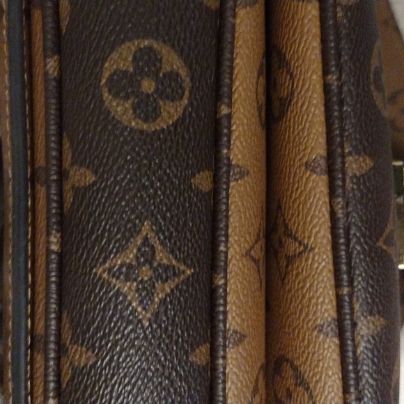 Louis Vuitton Reverse Monogram Pochette Metis - Picture 16 of 16